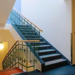 Slovan Otel 4*