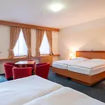 Otel Slovan 4*