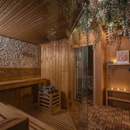 Slovan Hotel 4*