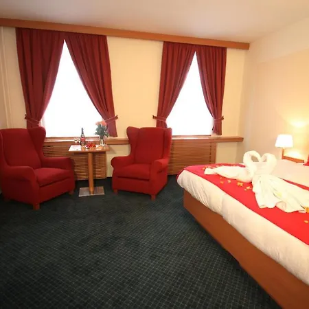 Slovan Hotel